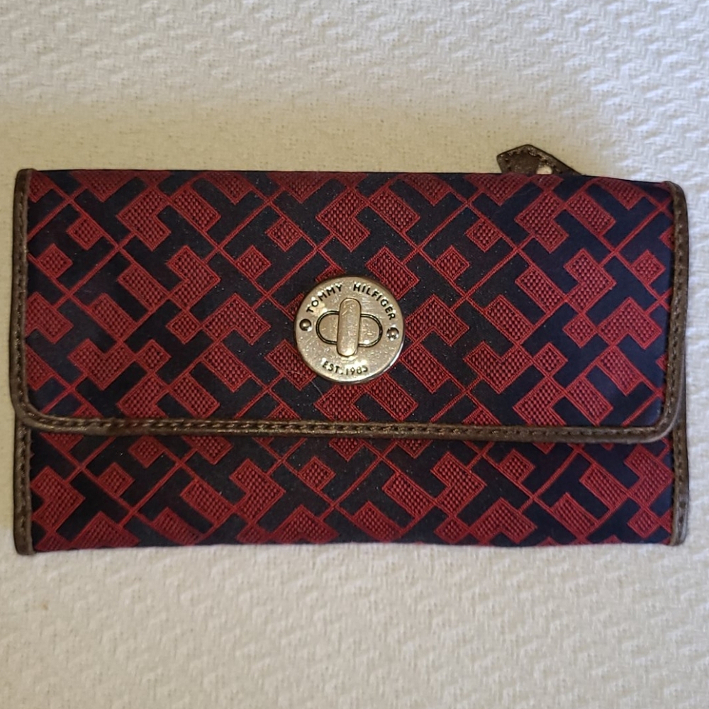 Tommy Hilfiger Wallet